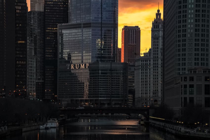  Global corruption purge?