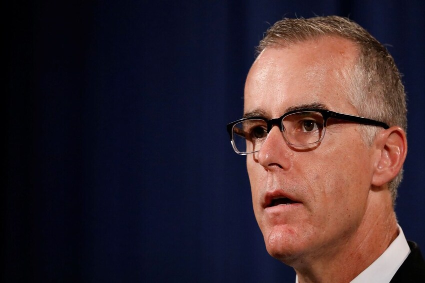  FBI Investigators Say McCabe Apologized for Lying about Clinton-Probe Leak