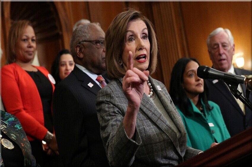 Dem Senators Urge Pelosi to Release Impeachment Articles