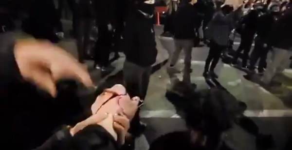 Far Left Protester Recording BLM/Antifa Mayhem in Portland Gets Shot in the Hand During Live Stream (VIDEO)